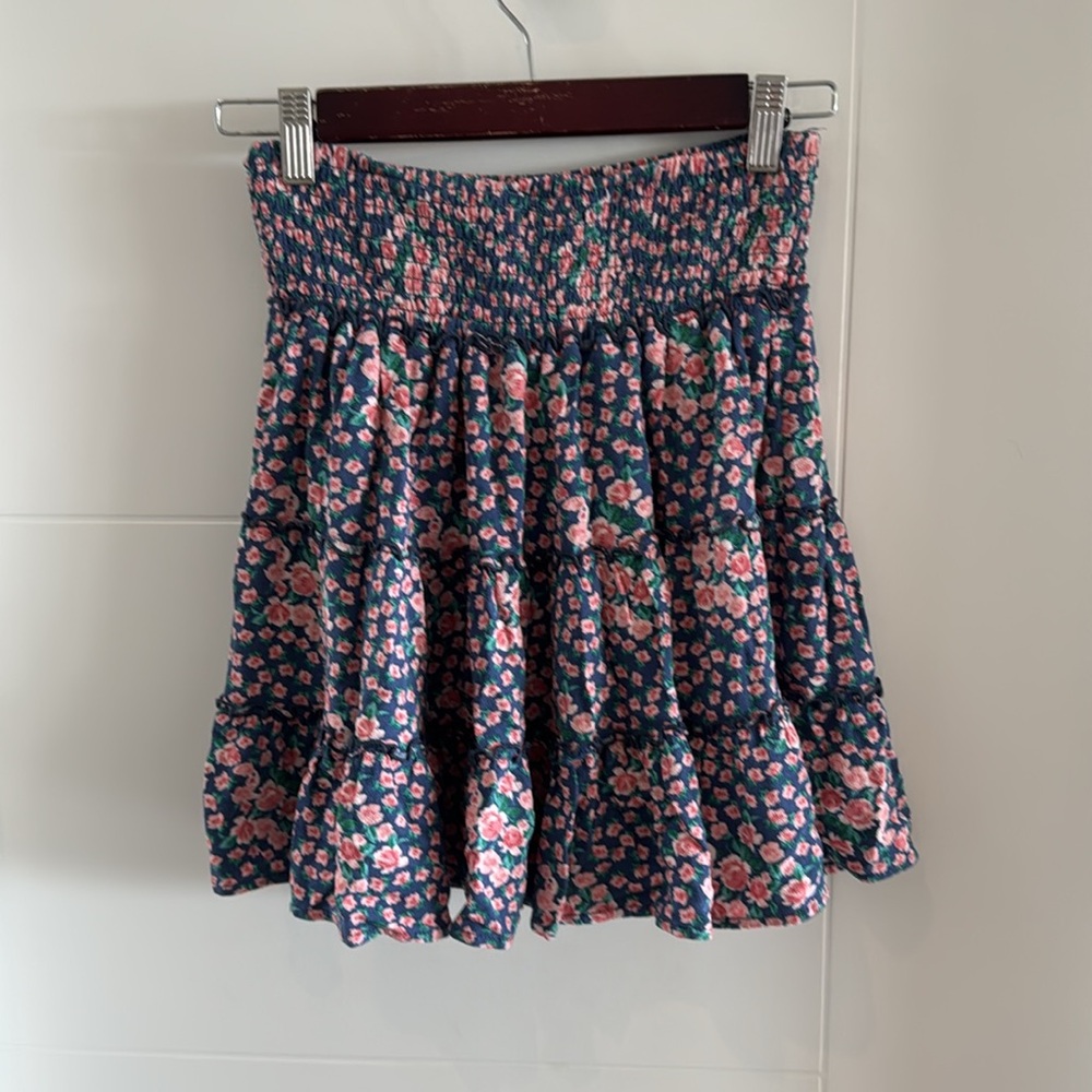 AE High Waisted Floral Blue and Pink Skirt S
